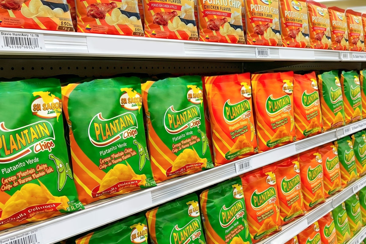 Cómo Surtir tu Tienda con Snacks Latinos de Alta Rotación: Guía Práctica para el Dueño de Negocio